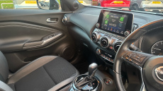 Nissan Juke 1.0 DiG-T 114 N-Connecta 5dr DCT Petrol Hatchback